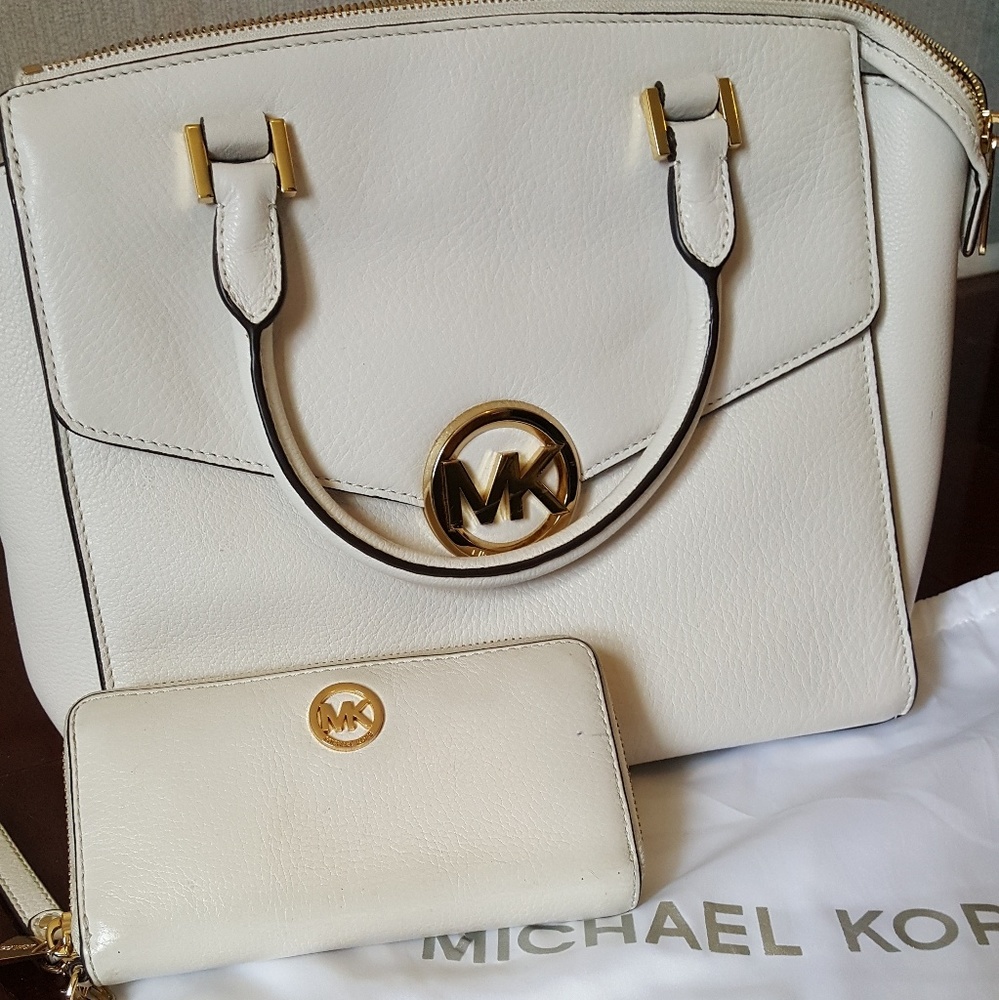 MK ...BAG & WALLET